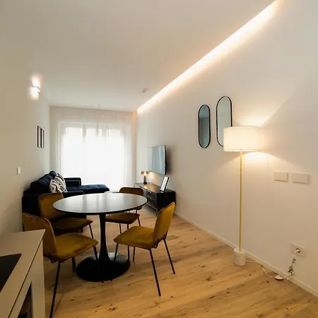 Chic Luxury Apartments-hosted By Sweetstay *