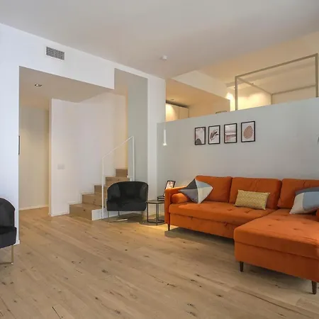 Chic Luxury Apartments-hosted By Sweetstay * ميلان