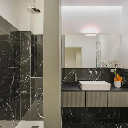 Chic Luxury Apartments-hosted By Sweetstay * ميلان