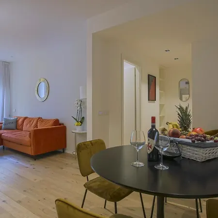 Chic Luxury Apartments-hosted By Sweetstay