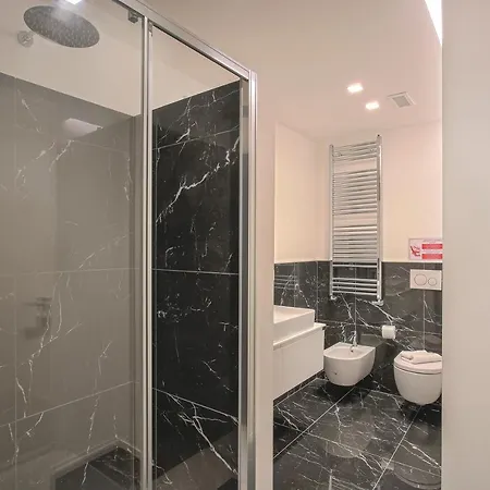 Chic Luxury Apartments-hosted By Sweetstay 公寓 *