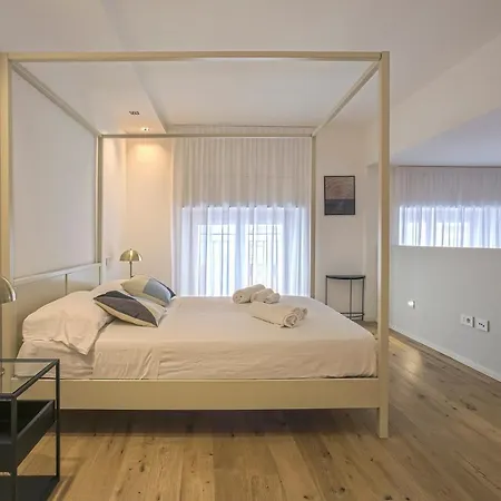 Chic Luxury Apartments-hosted By Sweetstay شقة *